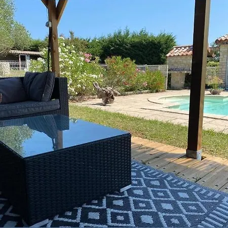 Loue Avec Jardin Apartment